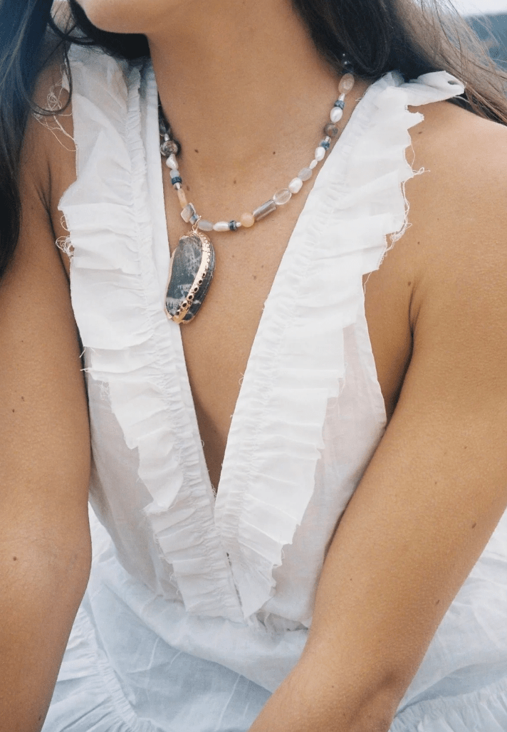 91. Lily & May Necklace
