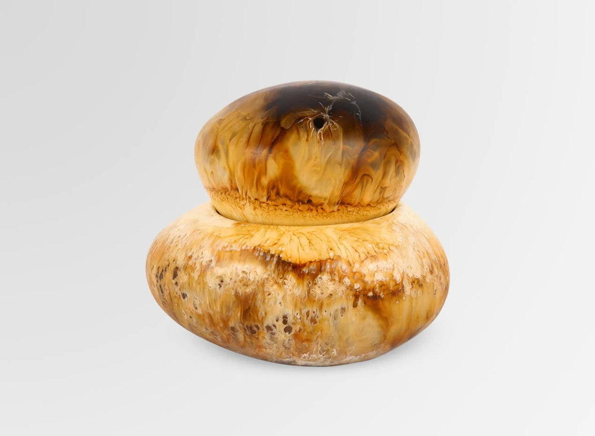 Medium Resin Pebble Jar - Light Horn