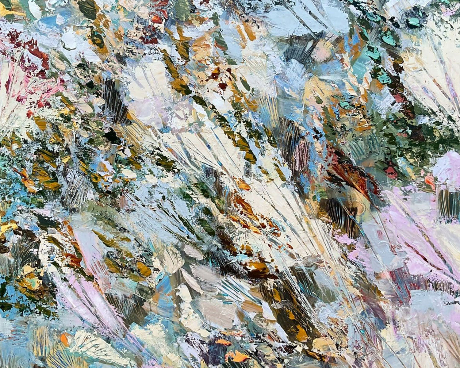 Neutral Artworks with a Balanced Feel