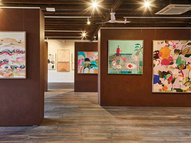 Art Gallery & Showroom