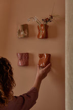 Short Crush Wall Vase 'Oriental'