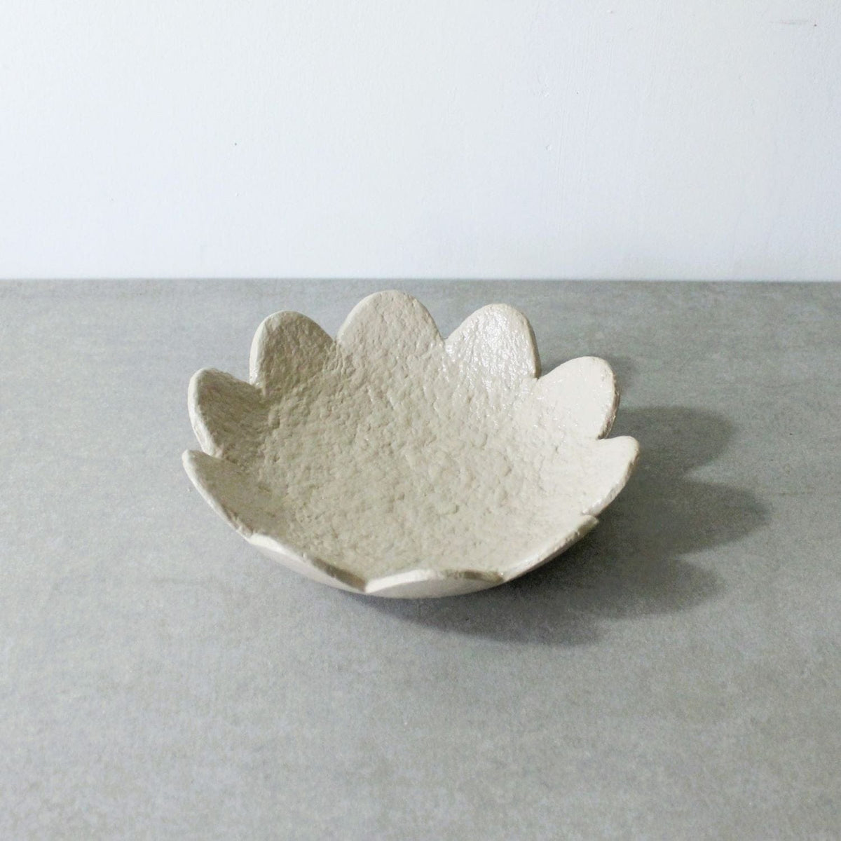 Scalloped Trinket Dish - Latte