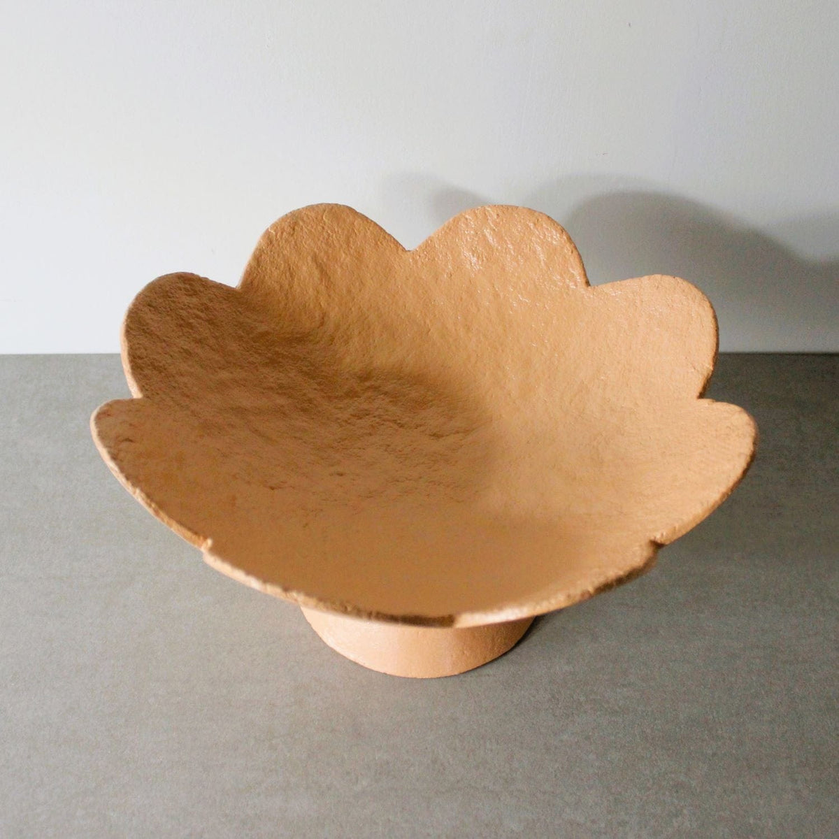 Scalloped Pedestal Bowl - Apricot