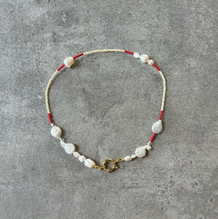 14. Lily & May Necklace