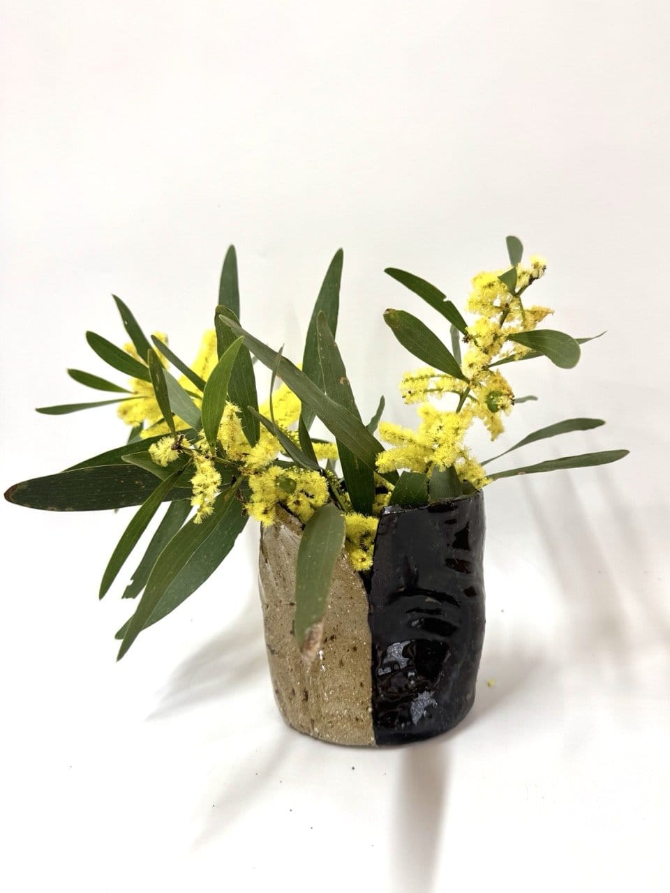 Short Crush Vase 'Mud Black'