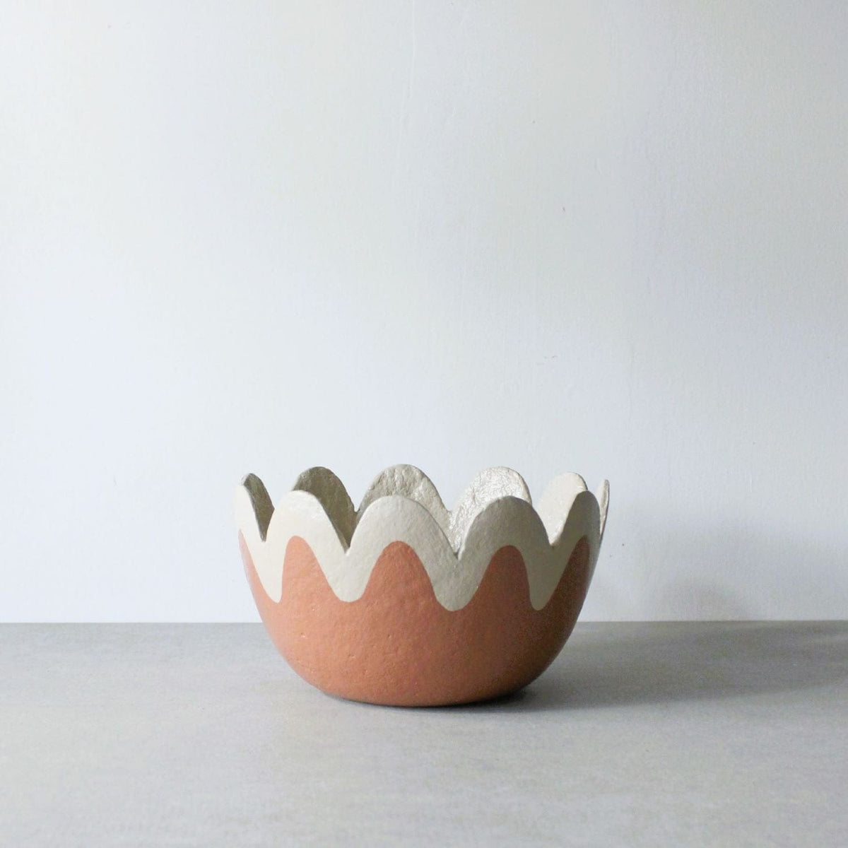 Scalloped Bowl - Latte / Tan