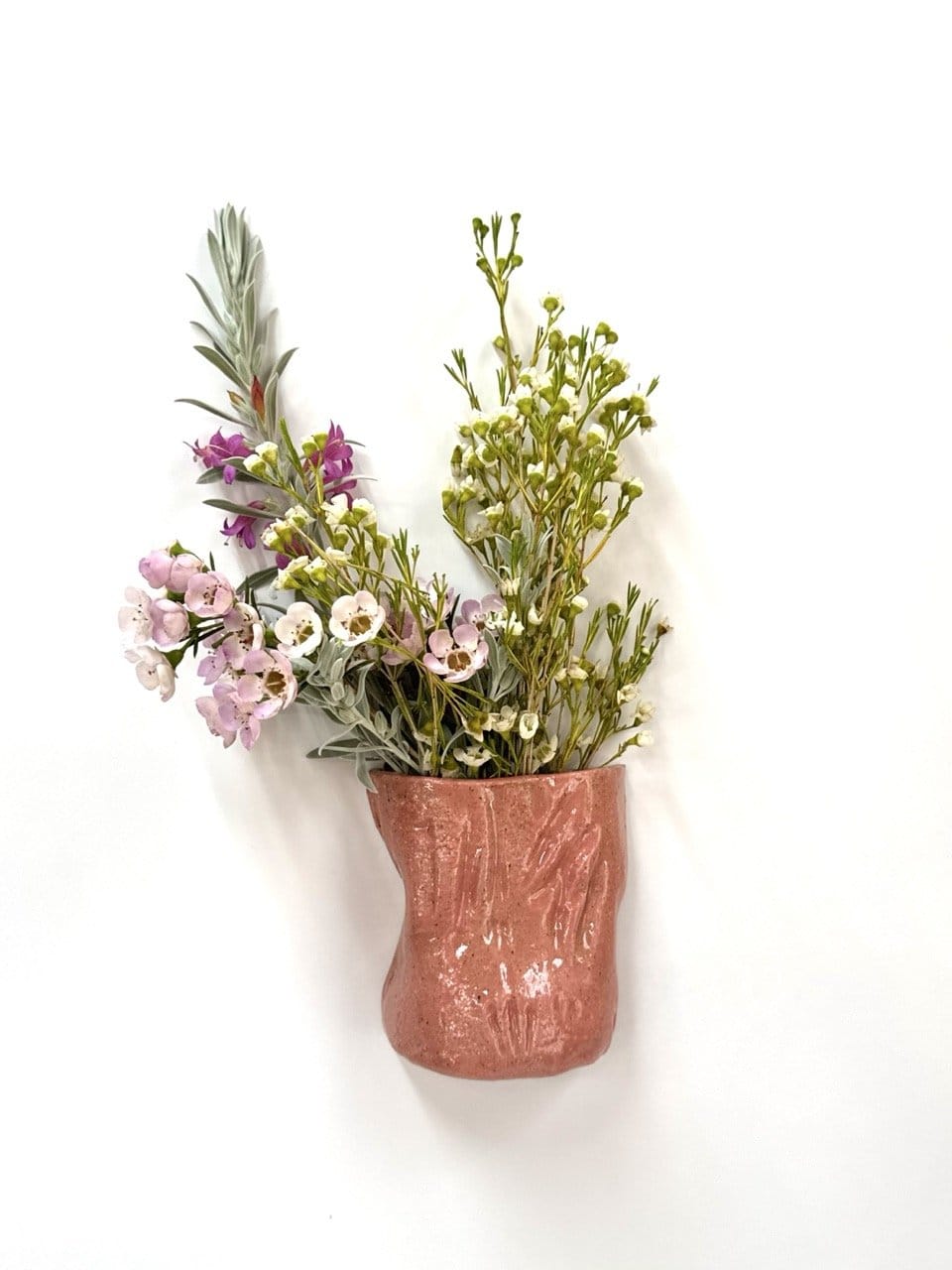 Short Crush Wall Vase 'Pink'