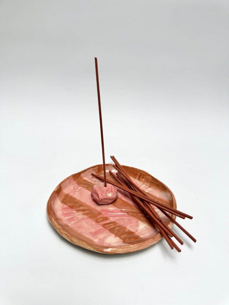 Dish + Incense Rock Pink / Copper