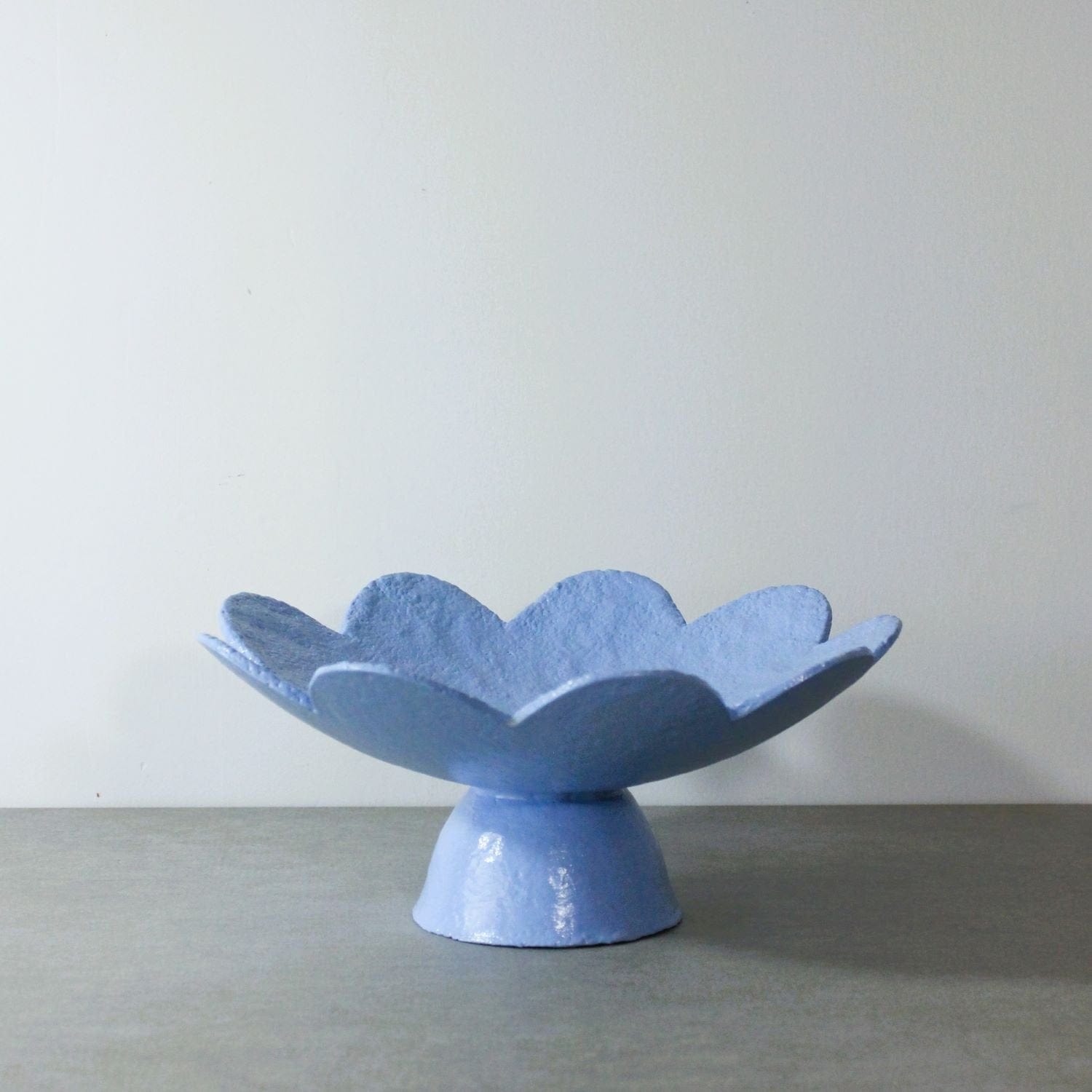 Scalloped Pedestal Bowl - Cornflower Blue