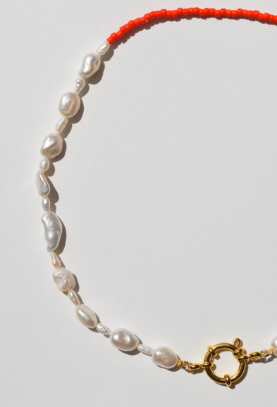 92. Lily & May Necklace