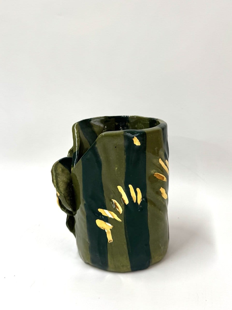 Short Crush Sculptural Vase ' Forest Oriental Gold'