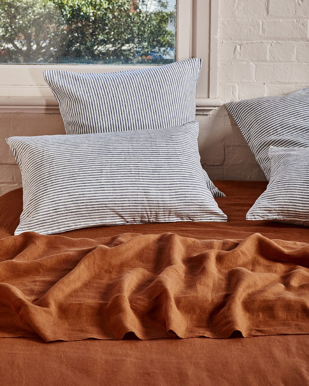 Marine Stripes – Linen Euro Pillowcase Set