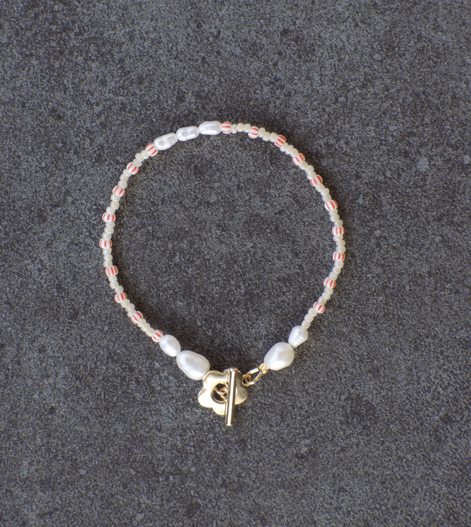 46. Lily And May Bracelet