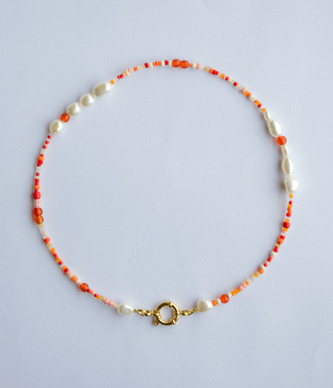60. Lily & May Necklace