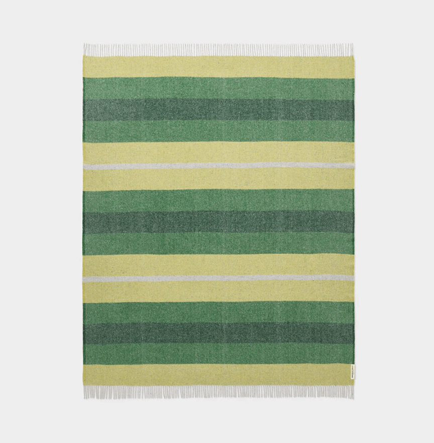 Breezy Throw In Moss