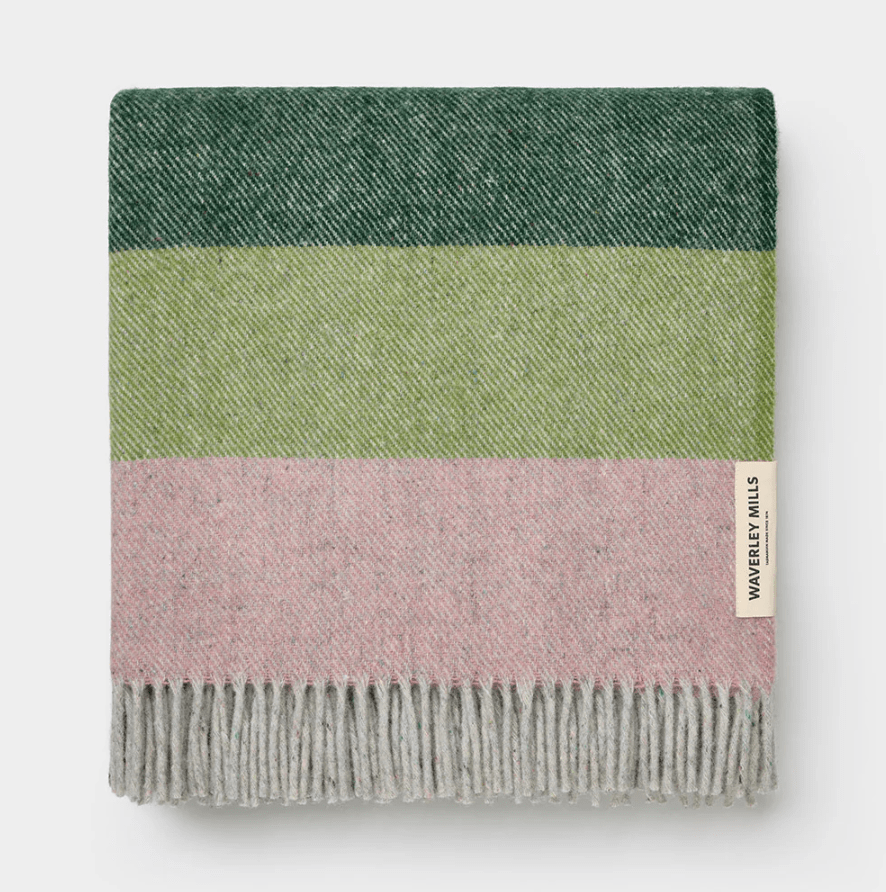 Breezy Throw In Bloom
