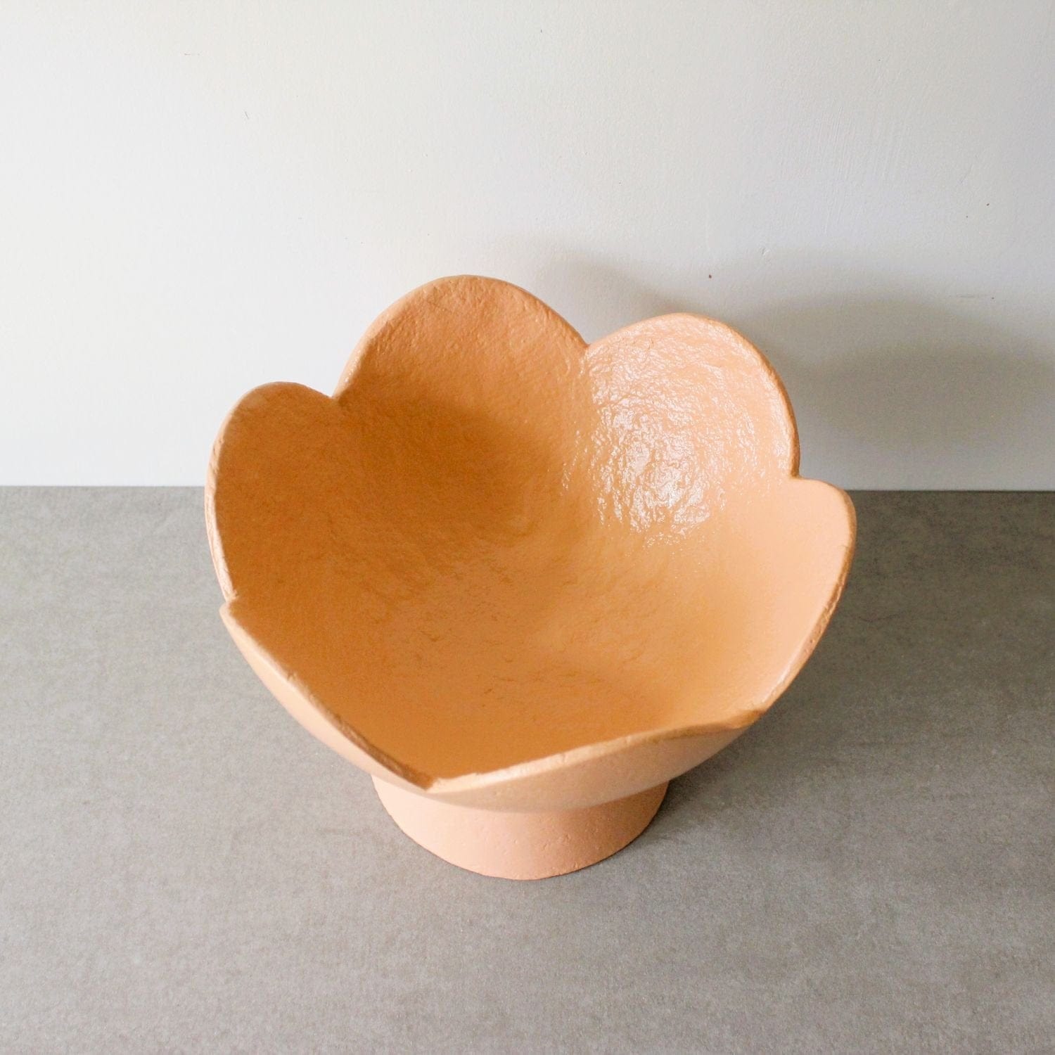 Scalloped Pedestal Bowl - Apricot