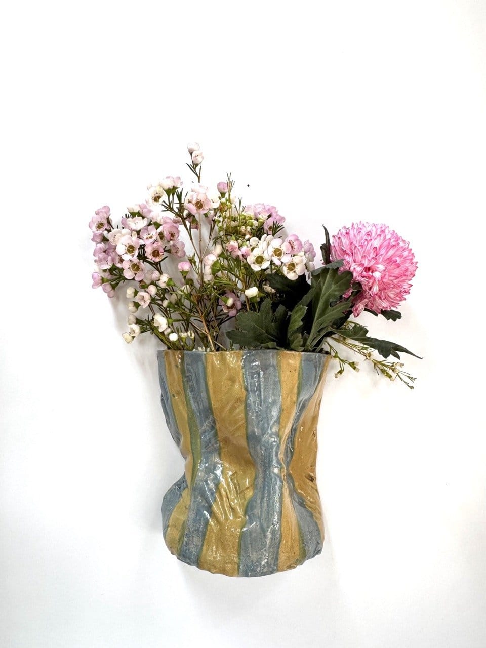 Mid Crush Wall Vase 'Grass Steel Stripe'