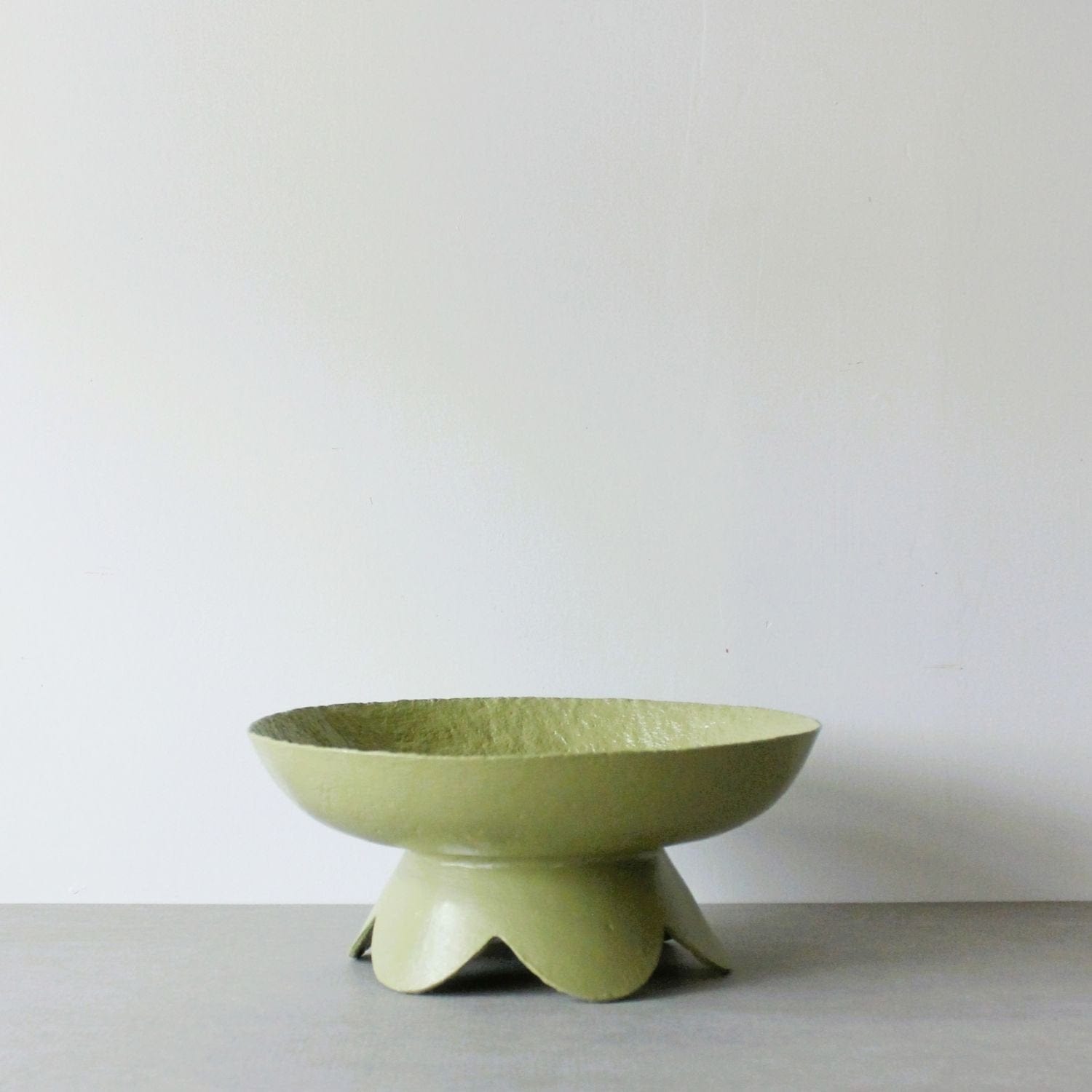 Pedestal Bowl With Scalloped Base - Olive