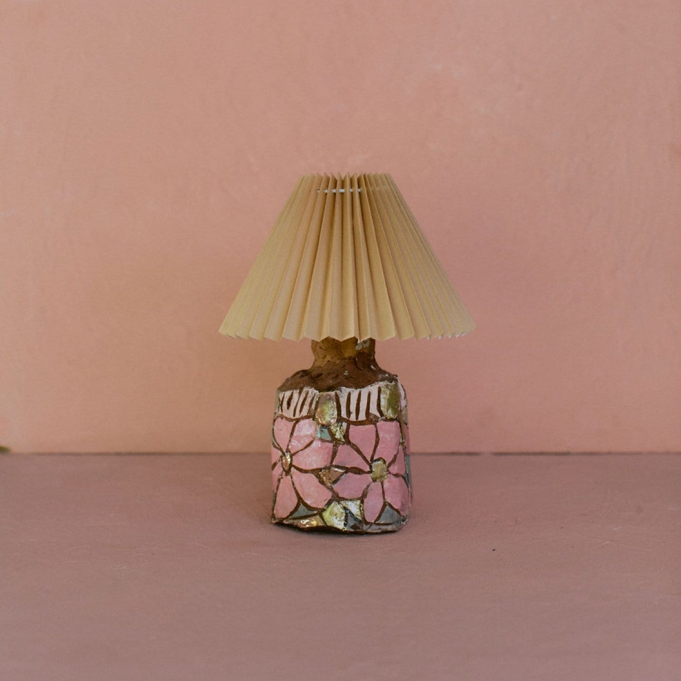 Lamp With Shade (24 X 35 Cm)