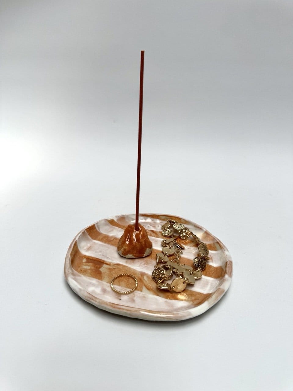 Dish + Incense Rock 'White/Copper'