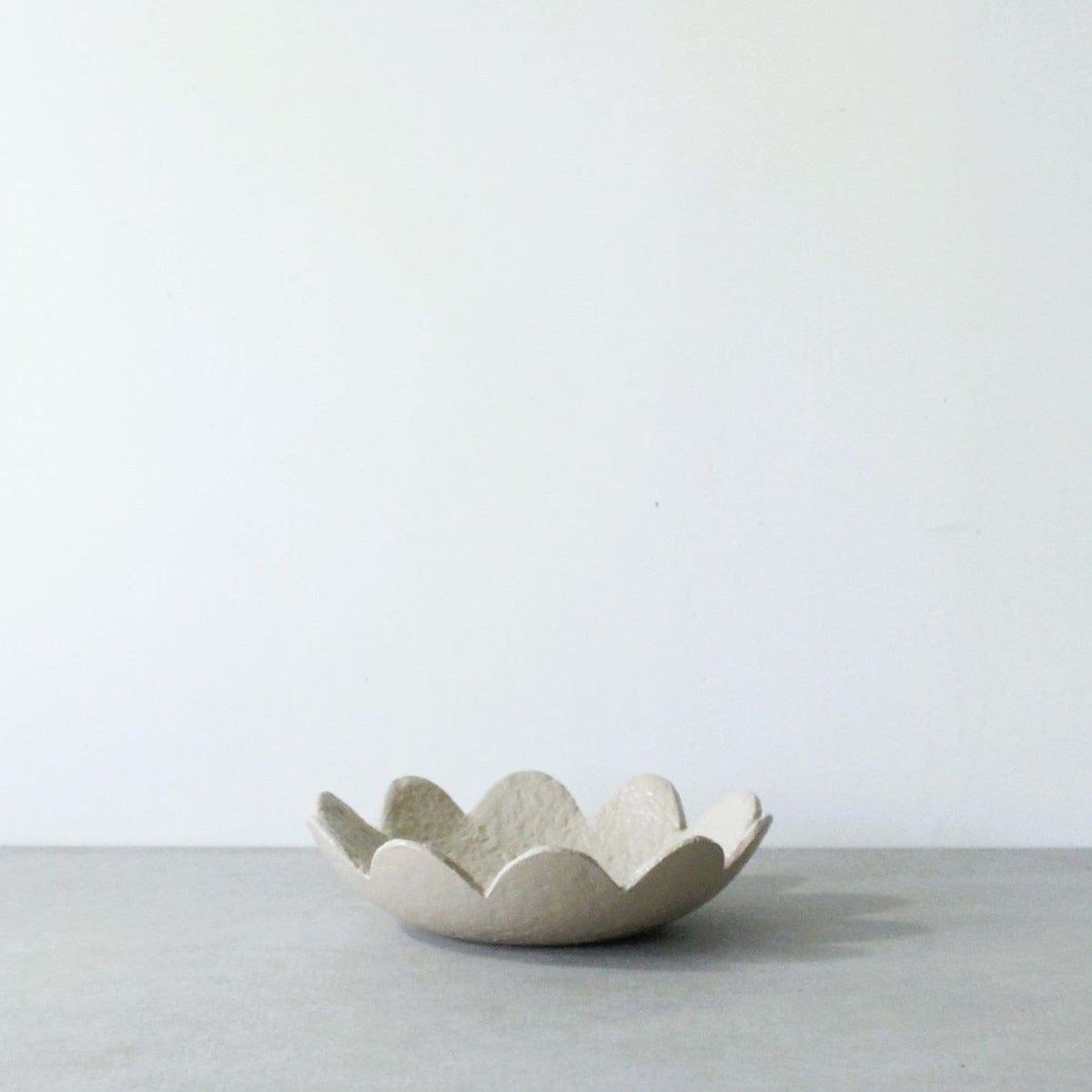 Scalloped Trinket Dish - Latte