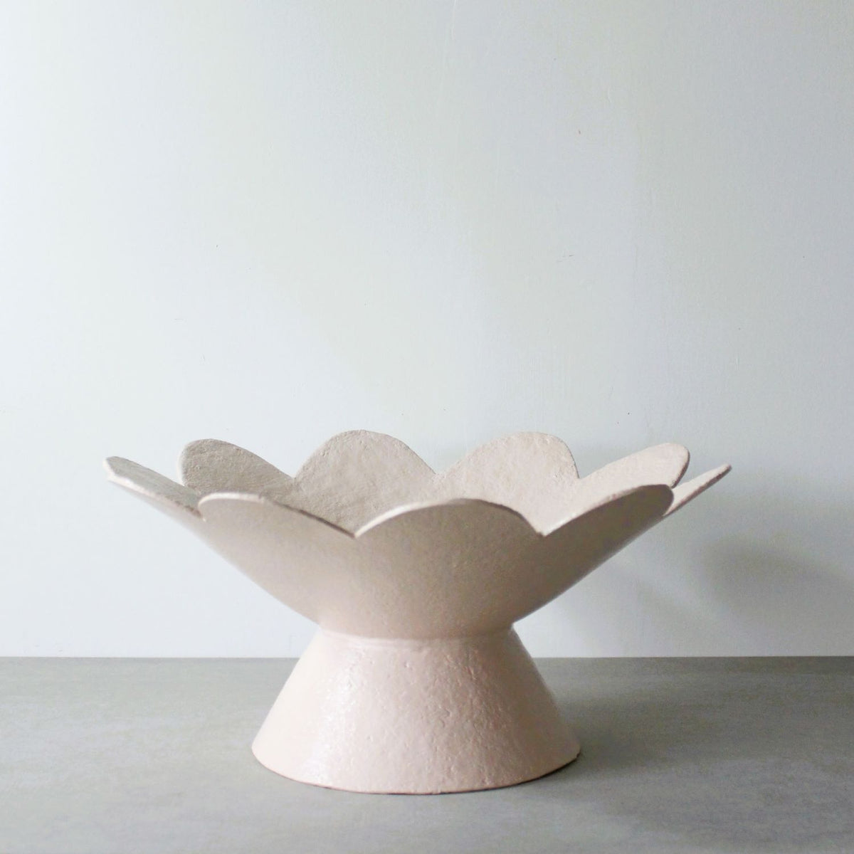 Scalloped Pedestal Bowl - Pink Champagne