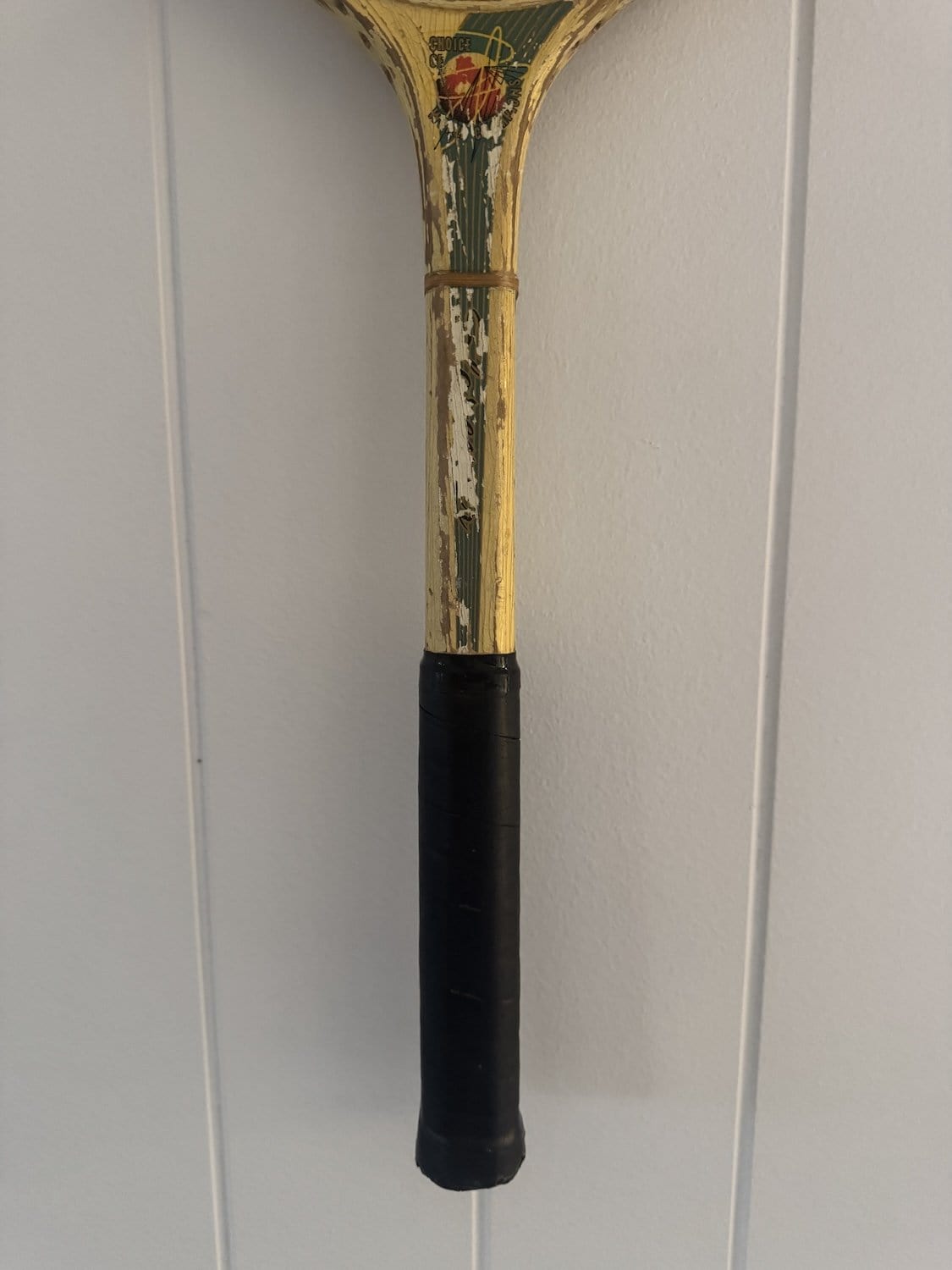 Vintage Tennis Racquet With Woven Heart - Olive Green