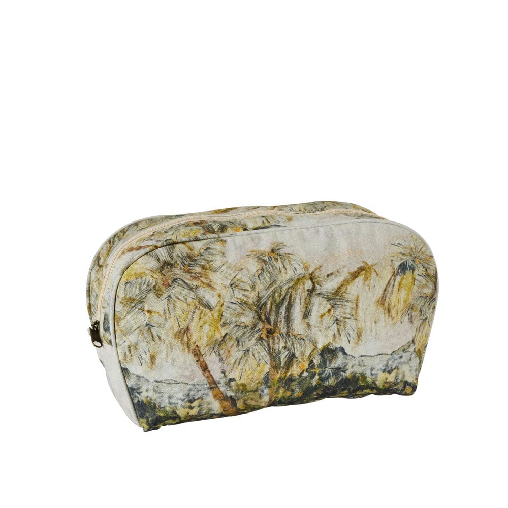 Hana Baie – Cosmetic Art Bag