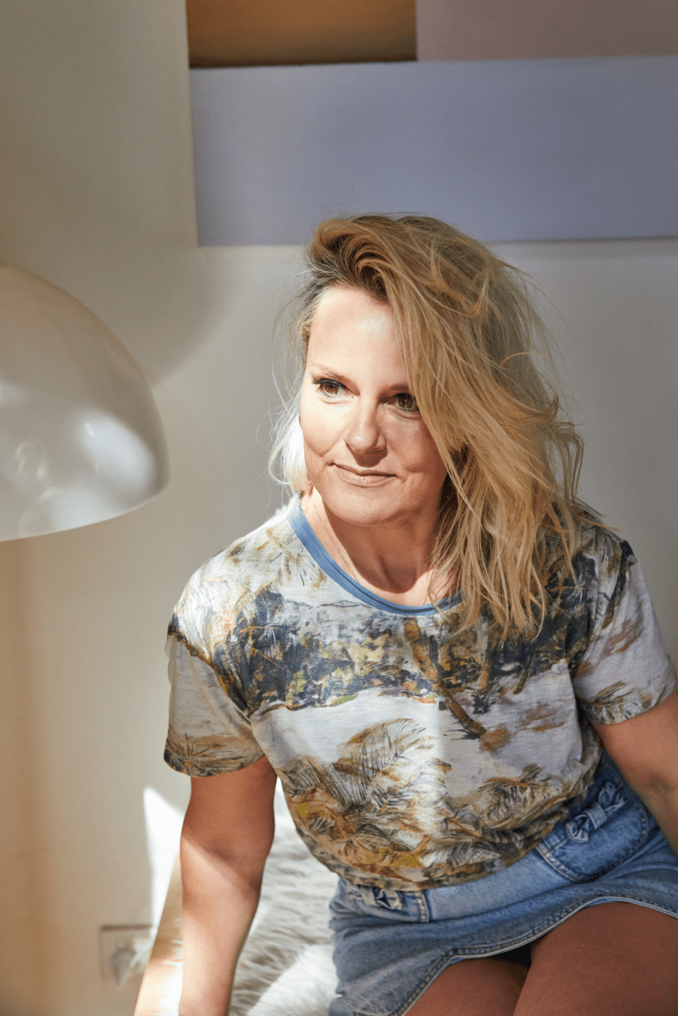 Hana Baie – Art Tee
