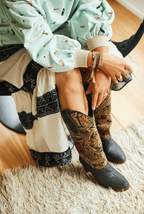 In Too Deep – Art Sweater